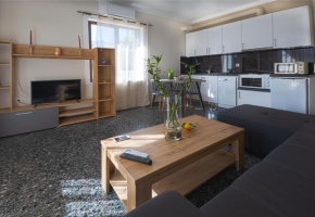 Kaliopi's Apartments